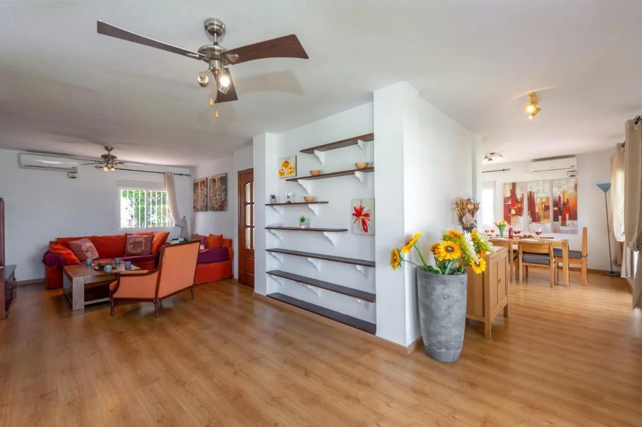 Villa Holivista By Villa Plus Estepona 0*,