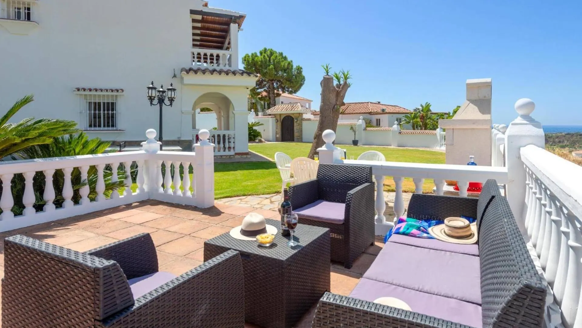 Villa Holivista By Villa Plus Estepona Spain